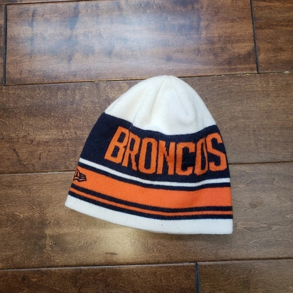 Broncos beany